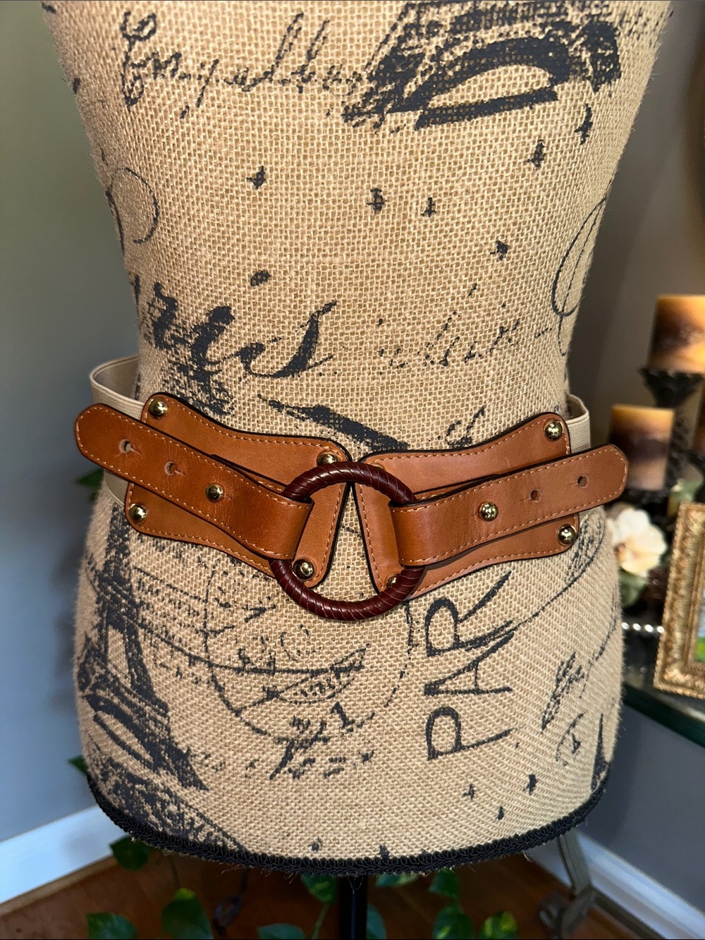 J. McLaughlin elastic Brown Leather with Decorative Ring Accent size S/M